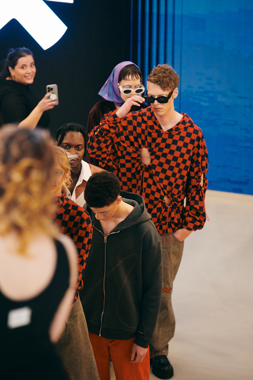damur_aw24_backstage_by_ben_moenks_for_bfw_0053