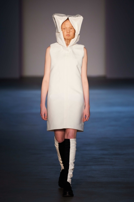 9_fw23_dzhus_look9_highres