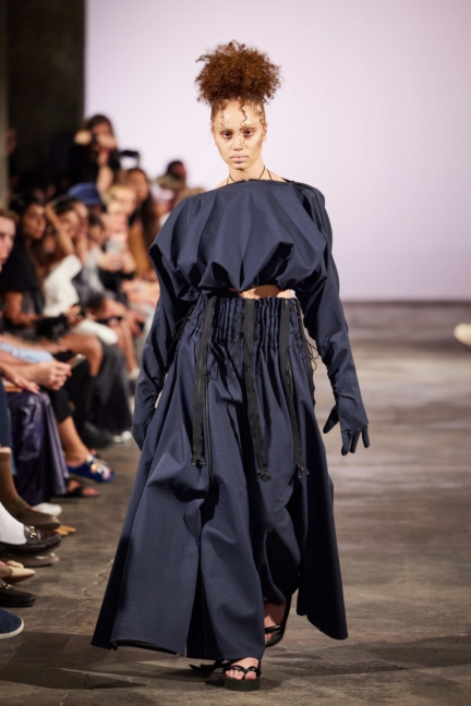 dzhus_ss24_look15_by_finnegan_koichi_godenschweger_for_bfw