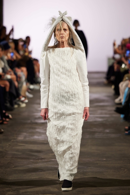 dzhus_ss24_look1_by_finnegan_koichi_godenschweger_for_bfw