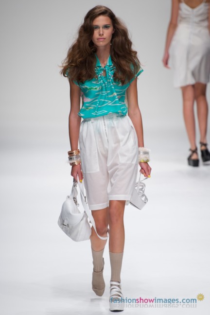 jack_hardy_lfw2010_dsc0411