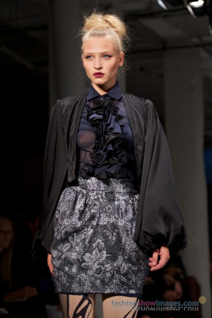 jack_hardy_lfw2010_dsc5978