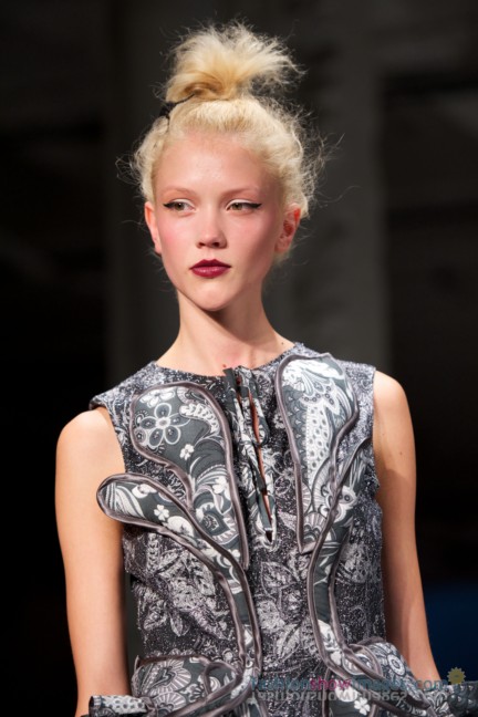 jack_hardy_lfw2010_dsc6038