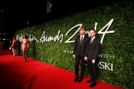 peter-pilotto-and-christopher-de-vos-at-the-british-fashion-awards-in-partnership-with-swarovski-british-fashion-council-2
