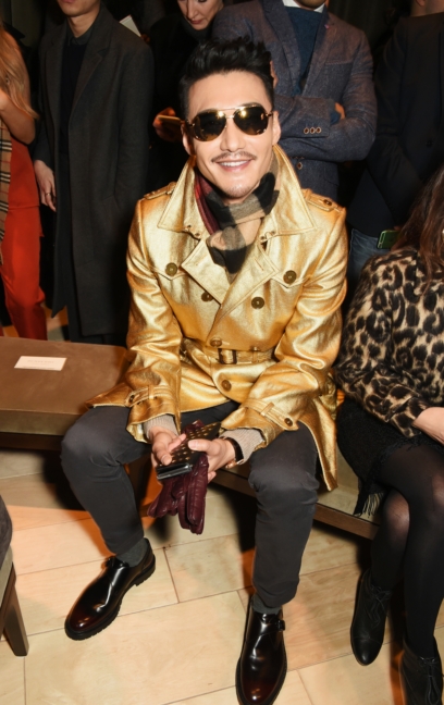 hu-bing-wearing-burberry-at-the-burberry-menswear-january-2016-show