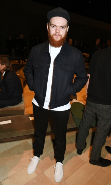 jack-garrett-wearing-burberry-at-the-burberry-menswear-january-2016-show