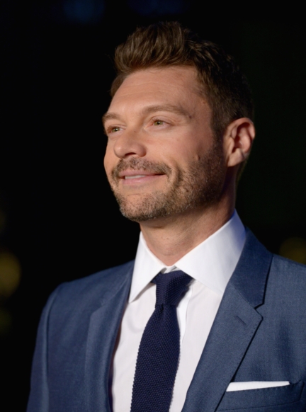 ryan-seacrest-wearing-burberry-at-the-burberry-_london-in-los-angeles_-event_179141