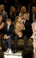 the-beckham-family-and-anna-wintour-on-the-front-row-at-the-burberry-_london-in-los-angeles_-event