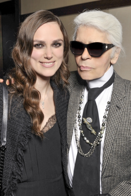 03_keira-knightley-and-karl-lagerfeld