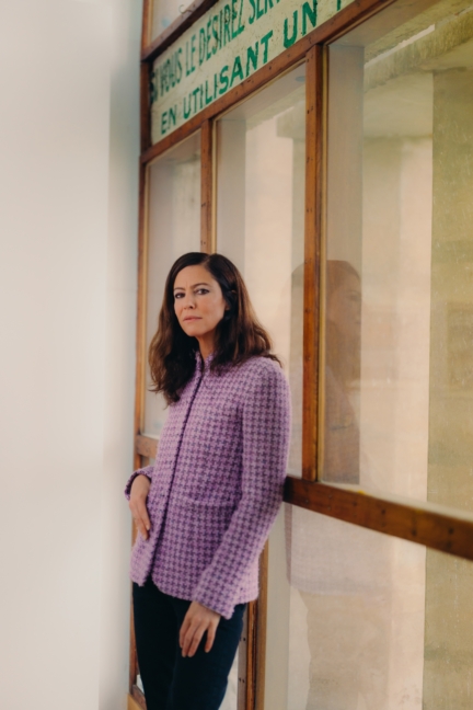 chanel_anna_mouglalis_chanel_cruise-24-25-show_may-2nd_2024_1-hd