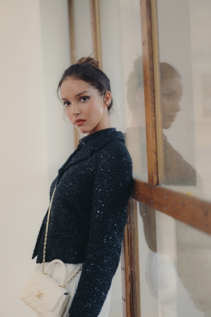 chanel_lyna_khoudri_chanel_cruise-24-25-show_may-2nd_2024_2-hd