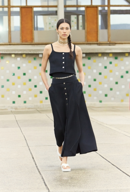 chanel_054_le-corbusier-unite-dhabitation-marseille-copyright-flc-adagp-paris-2024-1-hd