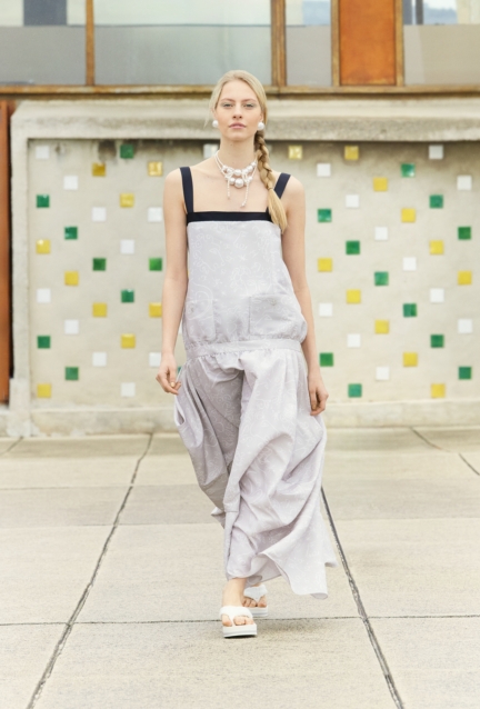 chanel_059_le-corbusier-unite-dhabitation-marseille-copyright-flc-adagp-paris-2024-1-hd