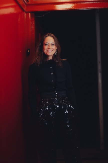chanel_anne_berest_chanel_metiers-dart-2023_2024_show_december_7th-hd