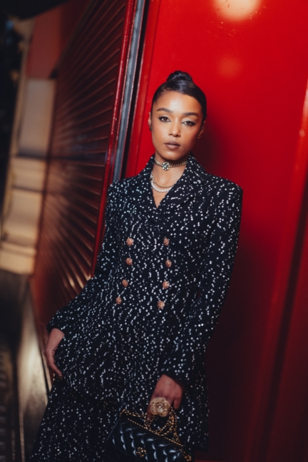 chanel_jasmine_jobson_chanel_metiers-dart-2023_2024_show_december_7th_2-hd