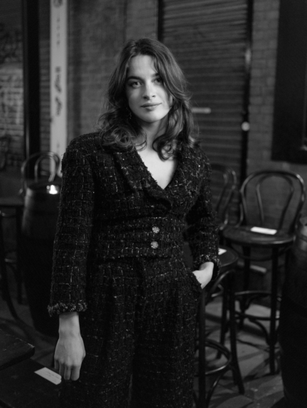 chanel_rebecca_marder_chanel_metiers-dart-2023_2024_show_december_7th_1-hd