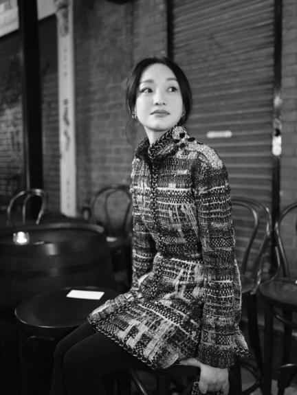 chanel_zhou_xun_chanel_metiers-dart-2023_2024_show_december_7th_1-hd