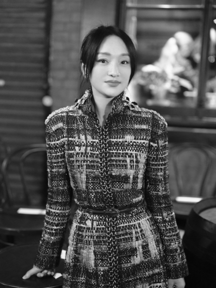 chanel_zhou_xun_chanel_metiers-dart-2023_2024_show_december_7th_3-hd