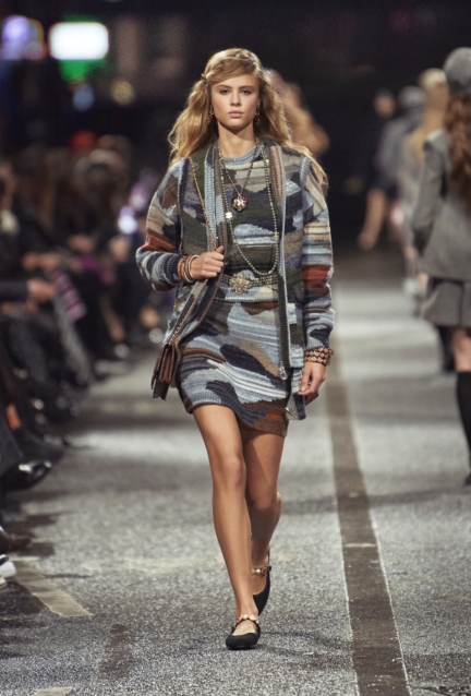 chanel_look-047_2023-24-metiers-dart-collection-hd