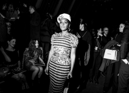 59_janelle_monae_at_the_paris_new_york_metiers_dart_show