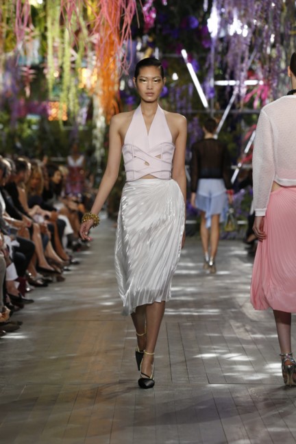 women_dior_pap_ss2014_look_17