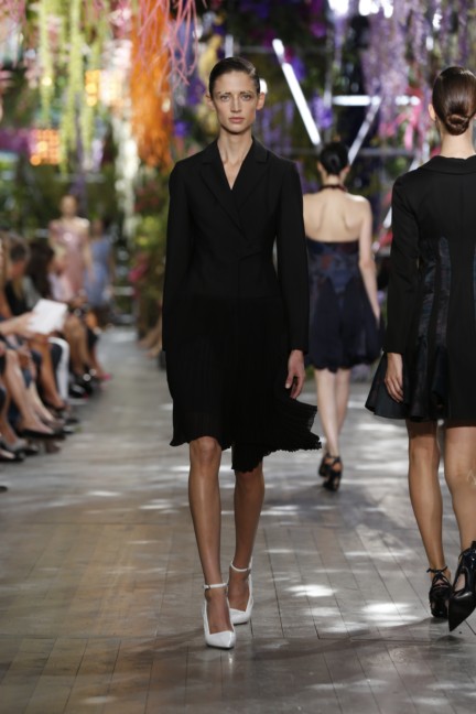 women_dior_pap_ss2014_look_41