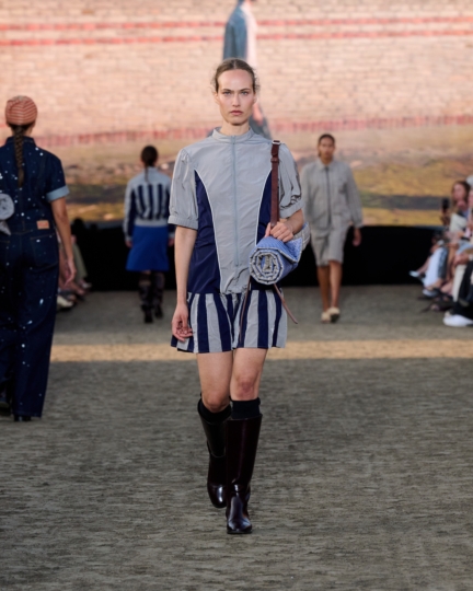 ss26-copenhagen-fashion-week-baum-und-pferdgarten-runway-4x5-james-cochrane-23