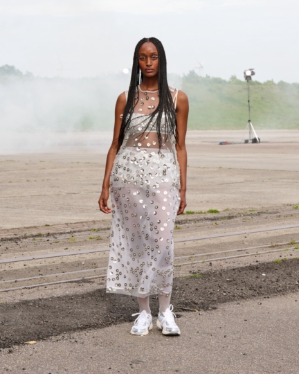 ss26-copenhagen-fashion-week-cecilie-bahnsen-runway-4x5-james-cochrane-5