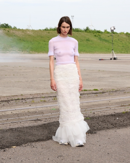 ss26-copenhagen-fashion-week-cecilie-bahnsen-runway-4x5-james-cochrane-8