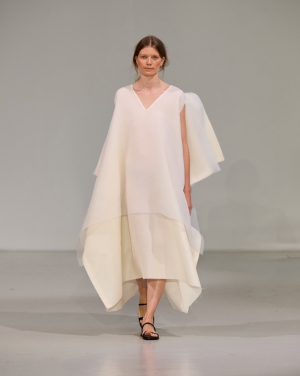 ss26-copenhagen-fashion-week-freya-dalsjo-runway-4x5-james-cochrane-1