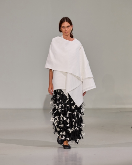 ss26-copenhagen-fashion-week-freya-dalsjo-runway-4x5-james-cochrane-13