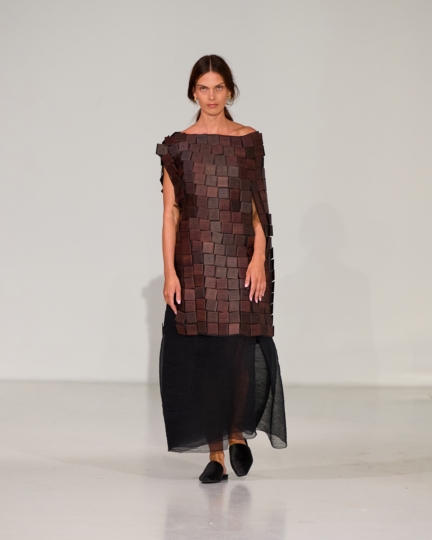 ss26-copenhagen-fashion-week-freya-dalsjo-runway-4x5-james-cochrane-24