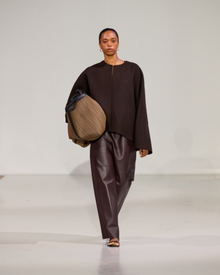 ss26-copenhagen-fashion-week-freya-dalsjo-runway-4x5-james-cochrane-25