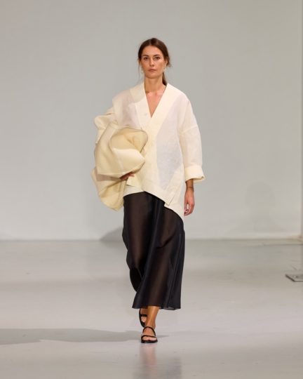 ss26-copenhagen-fashion-week-freya-dalsjo-runway-4x5-james-cochrane-27