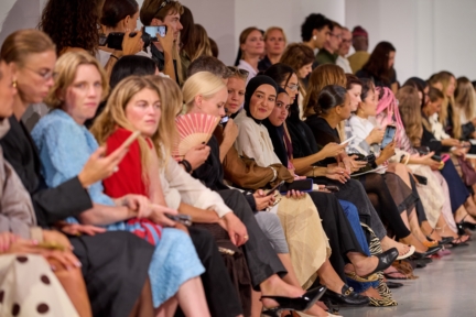 ss26-copenhagen-fashion-week-freya-dalsjo-runway-4x5-james-cochrane-33