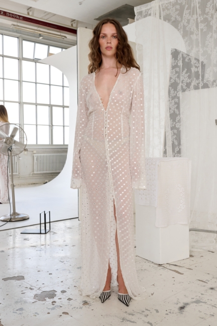 ss26-copenhagen-fashion-week-kettel-atelier-2x3-james-cochrane-6