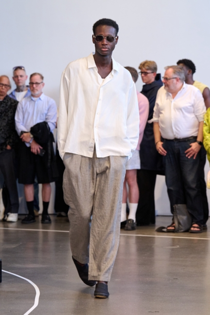 ss26-copenhagen-fashion-week-ranra-runway-2x3-james-cochrane-7