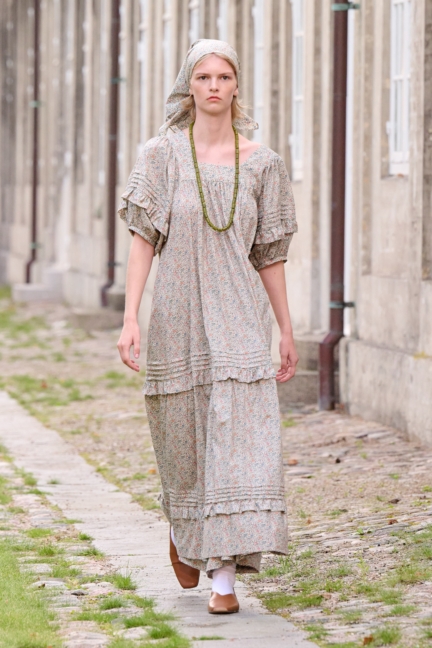 ss26-copenhagen-fashion-week-skall-studio-runway-2x3-james-cochrane-11