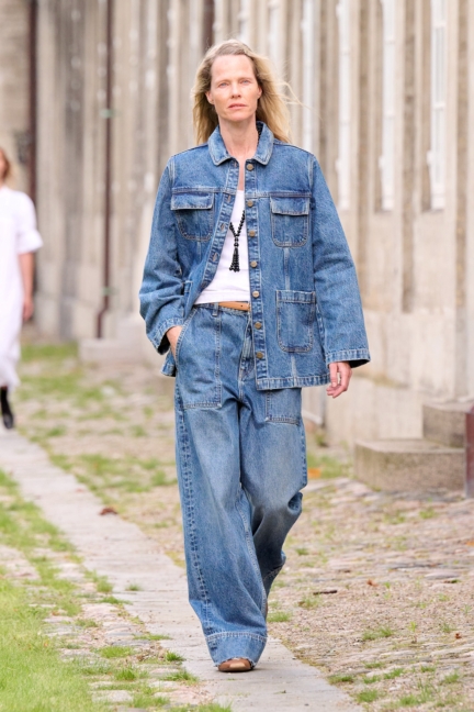 ss26-copenhagen-fashion-week-skall-studio-runway-2x3-james-cochrane-15