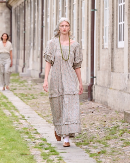 ss26-copenhagen-fashion-week-skall-studio-runway-4x5-james-cochrane-11