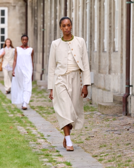 ss26-copenhagen-fashion-week-skall-studio-runway-4x5-james-cochrane-25