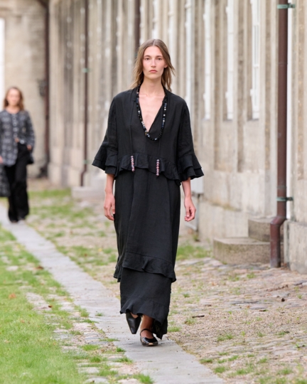 ss26-copenhagen-fashion-week-skall-studio-runway-4x5-james-cochrane-31