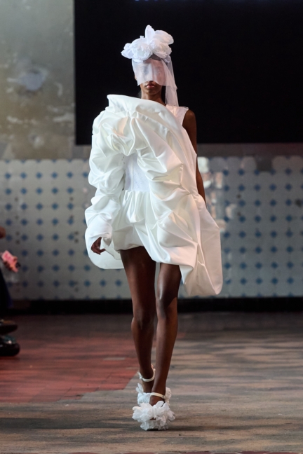 ss26-copenhagen-fashion-week-swedish-school-of-textiles-runway-2x3-james-cochrane-19