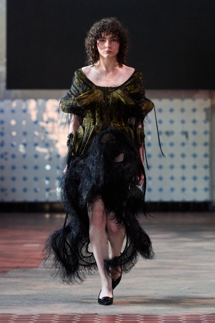 ss26-copenhagen-fashion-week-swedish-school-of-textiles-runway-2x3-james-cochrane-2