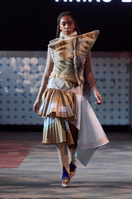 ss26-copenhagen-fashion-week-swedish-school-of-textiles-runway-2x3-james-cochrane-25