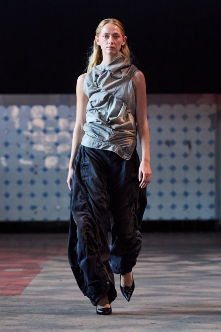 ss26-copenhagen-fashion-week-swedish-school-of-textiles-runway-2x3-james-cochrane-36