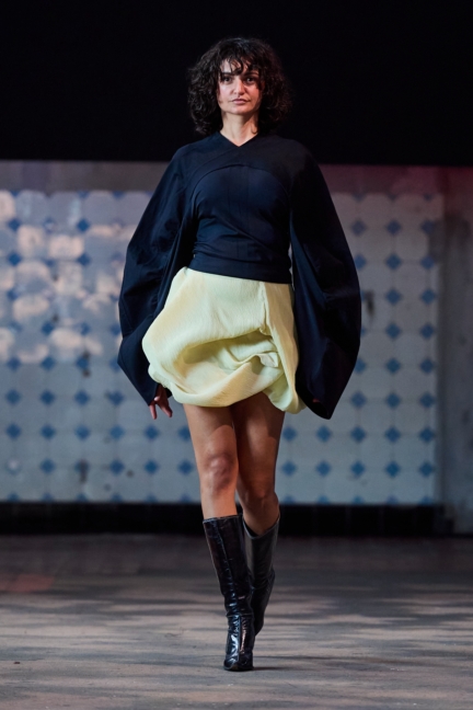ss26-copenhagen-fashion-week-swedish-school-of-textiles-runway-2x3-james-cochrane-40