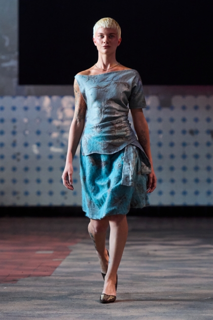 ss26-copenhagen-fashion-week-swedish-school-of-textiles-runway-2x3-james-cochrane-45