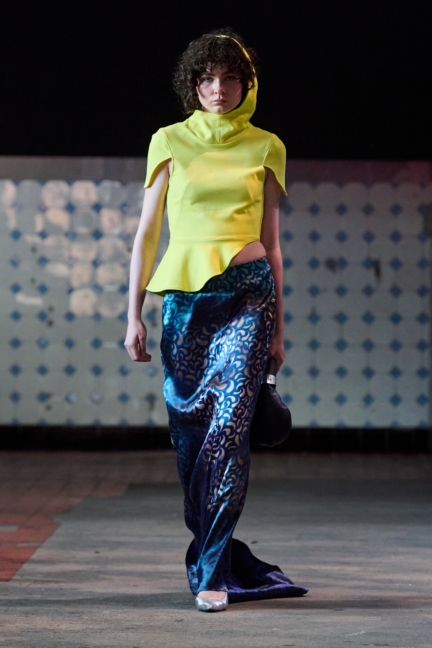 ss26-copenhagen-fashion-week-swedish-school-of-textiles-runway-2x3-james-cochrane-51