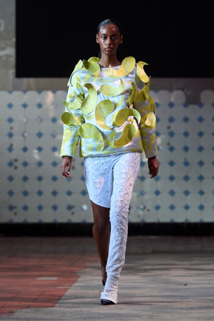 ss26-copenhagen-fashion-week-swedish-school-of-textiles-runway-2x3-james-cochrane-54